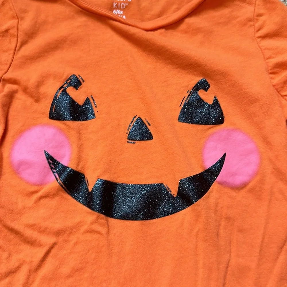 Carters girls size 6 Halloween pumpkin face shirt with pink cheeks long sleeve